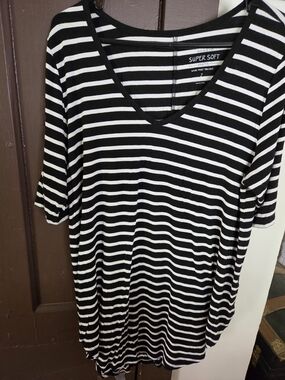 torrid Black and White Striped V-Neck Tee